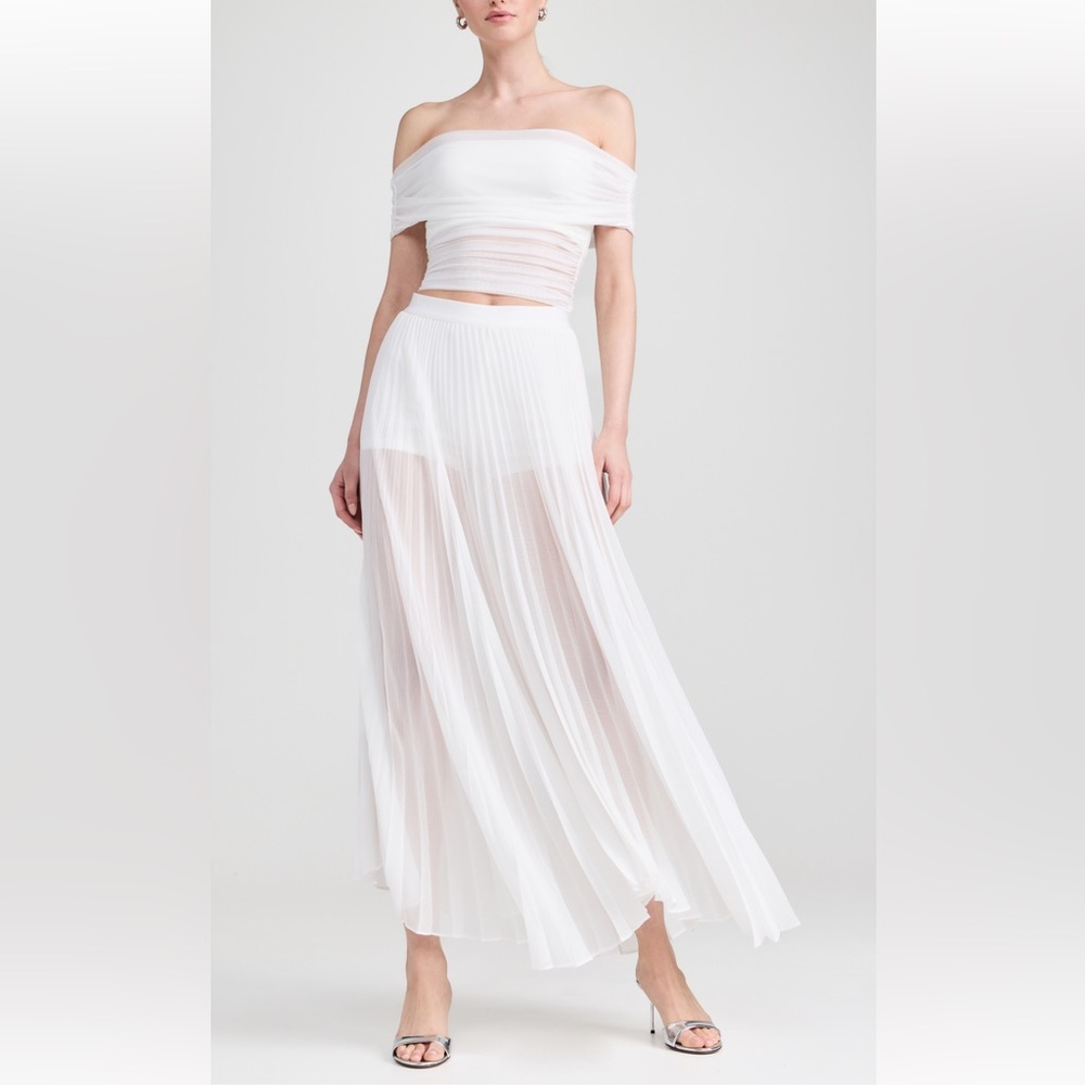 Alice and Olivia White Set